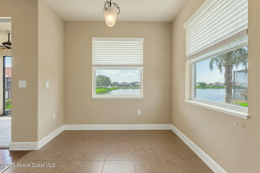 Photo of 1851 Bridgeport Circle