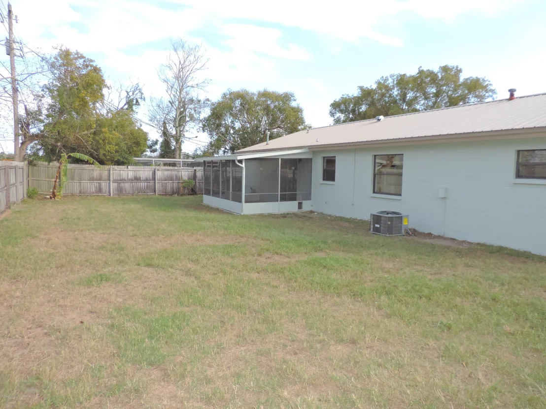 Photo of 930 Grant Road