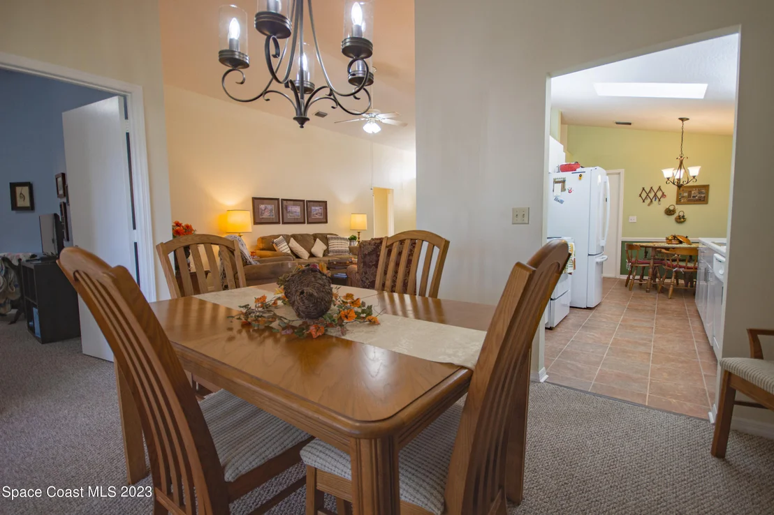 Photo of 1058 S Fork Circle