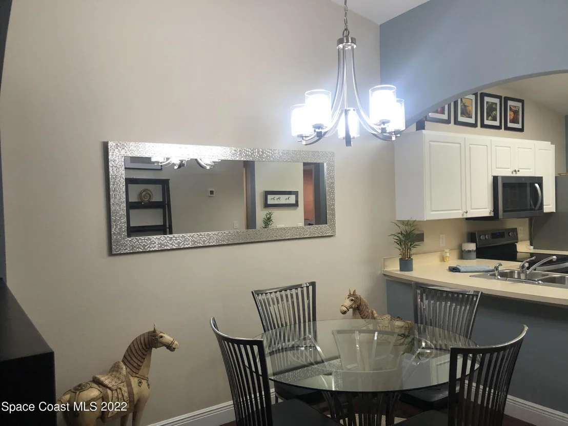 Photo of Unit 103 at 1075 Luminary Circle