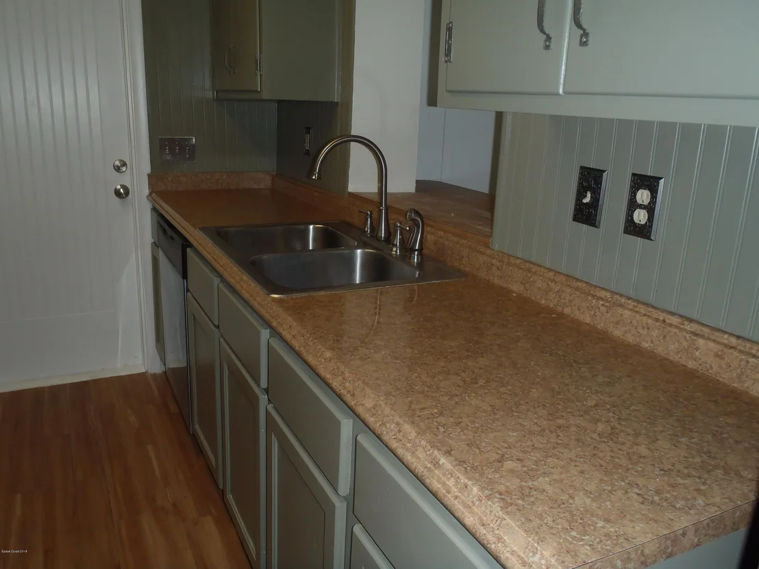 Photo of 310 Bunker Street