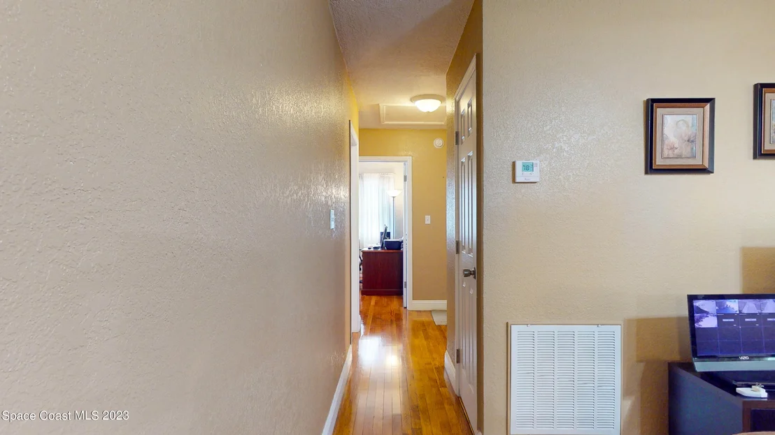 Photo of 1326 Sun Circle E