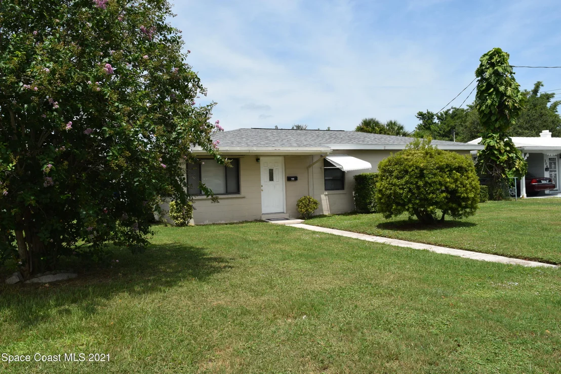 Photo of 300 Holly Lane