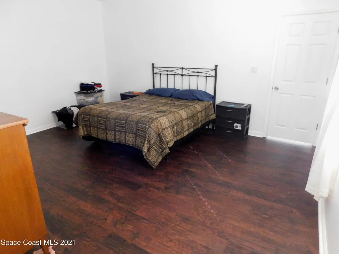 Photo of 236 Dailey Street SE
