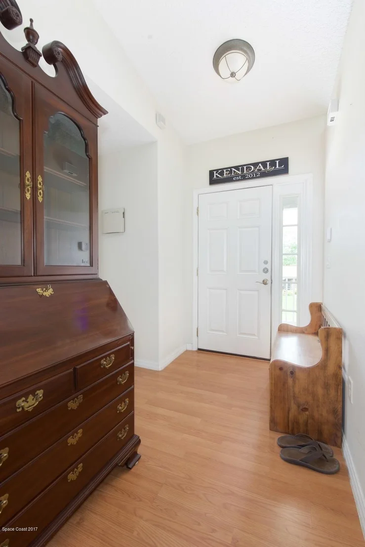 Photo of 4955 Evinrude Road