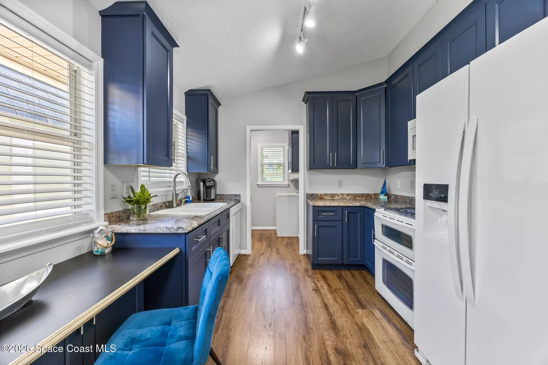 Photo of 99 Estrella Road