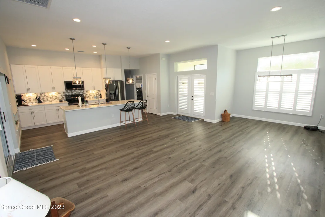 Photo of 577 Grace Street
