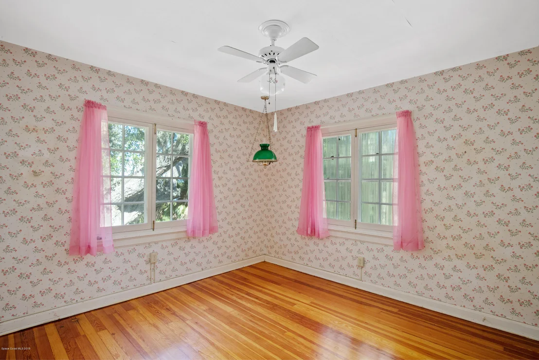 Photo of 1305 Rockledge Drive