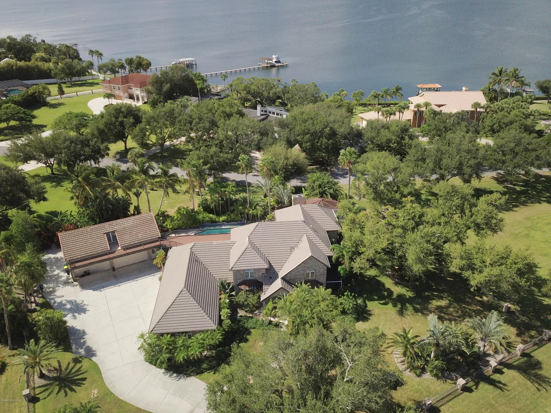 Photo of 155 Utopia Circle