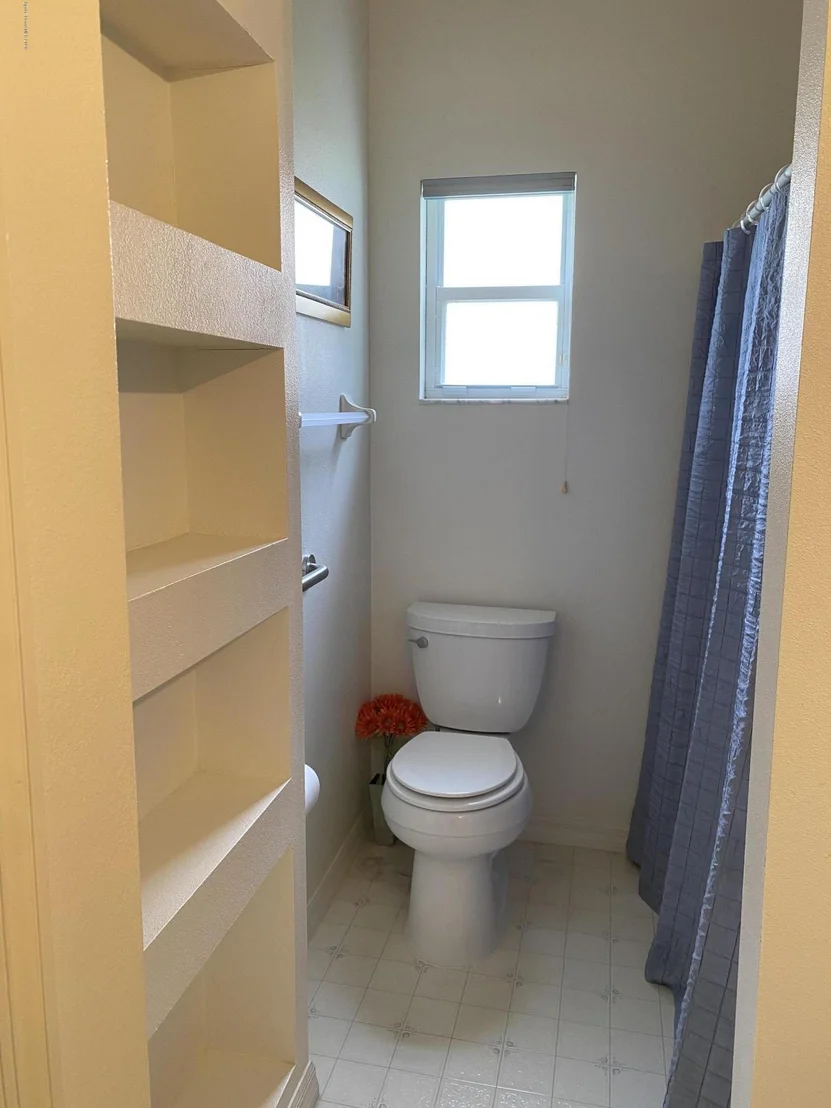 Photo of 3379 Lake View Circle