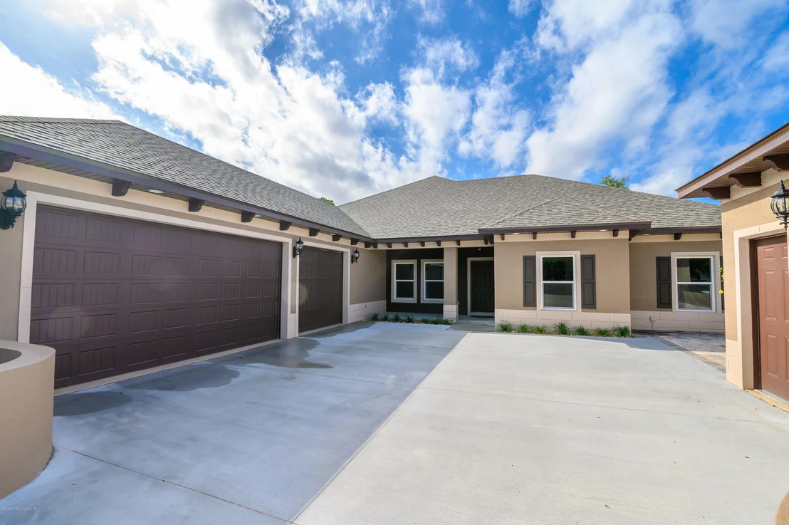 Photo of 53 River Ridge Drive