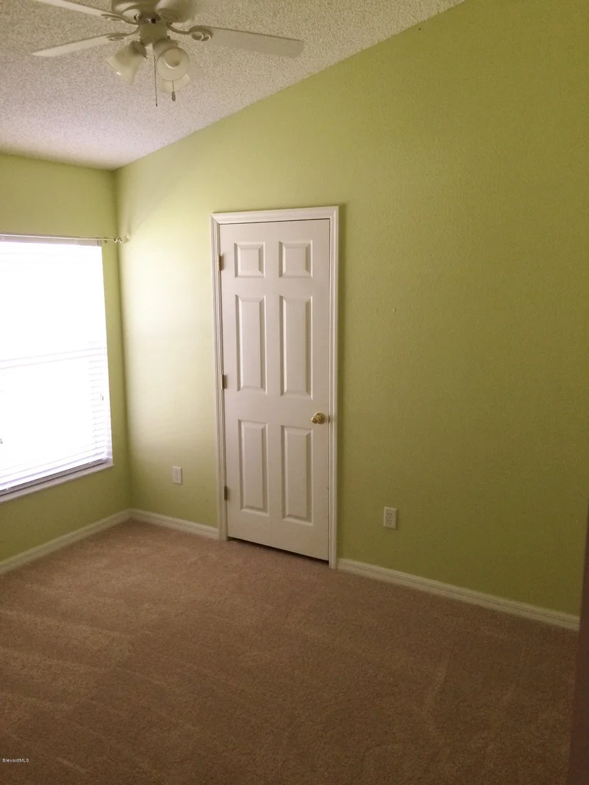 Photo of 2401 Bridgeport Circle