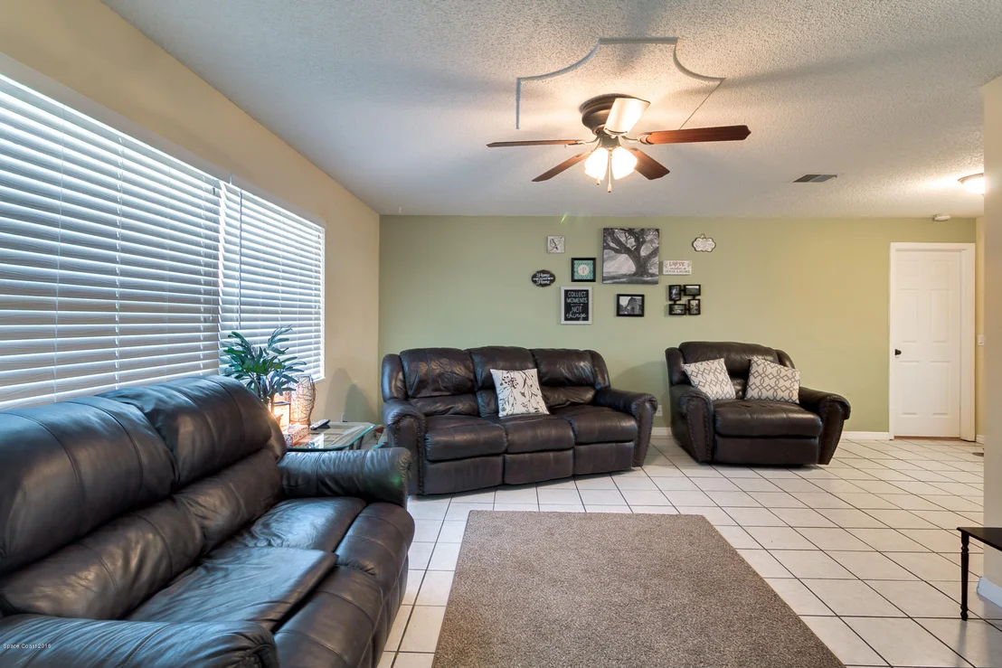 Photo of 2609 Corbusier Drive