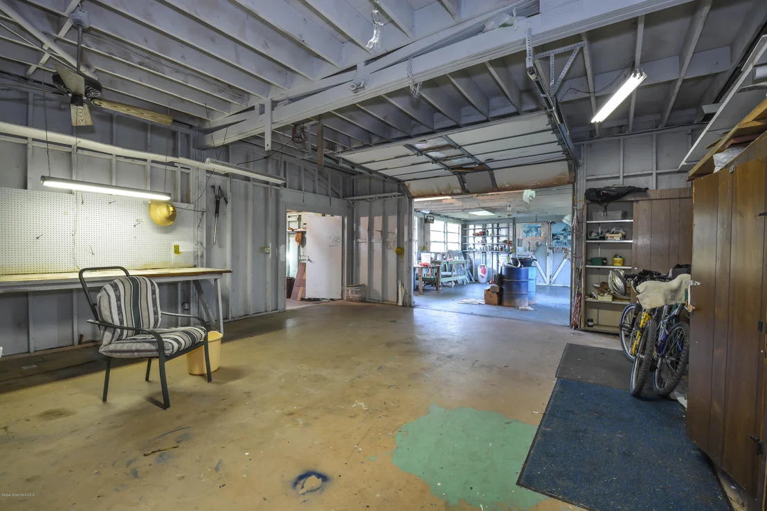 Photo of 395 Atz Road