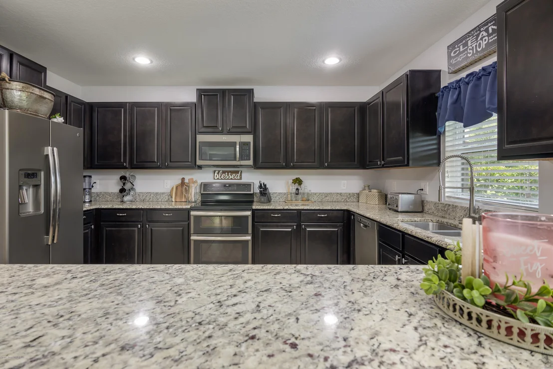 Photo of 559 Trymore Drive SE