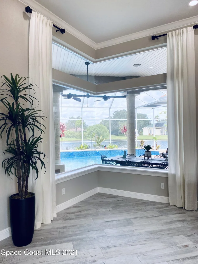 Photo of 4150 Stoney Point Road