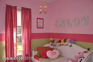 Photo of 1880 Fox Bay Drive E