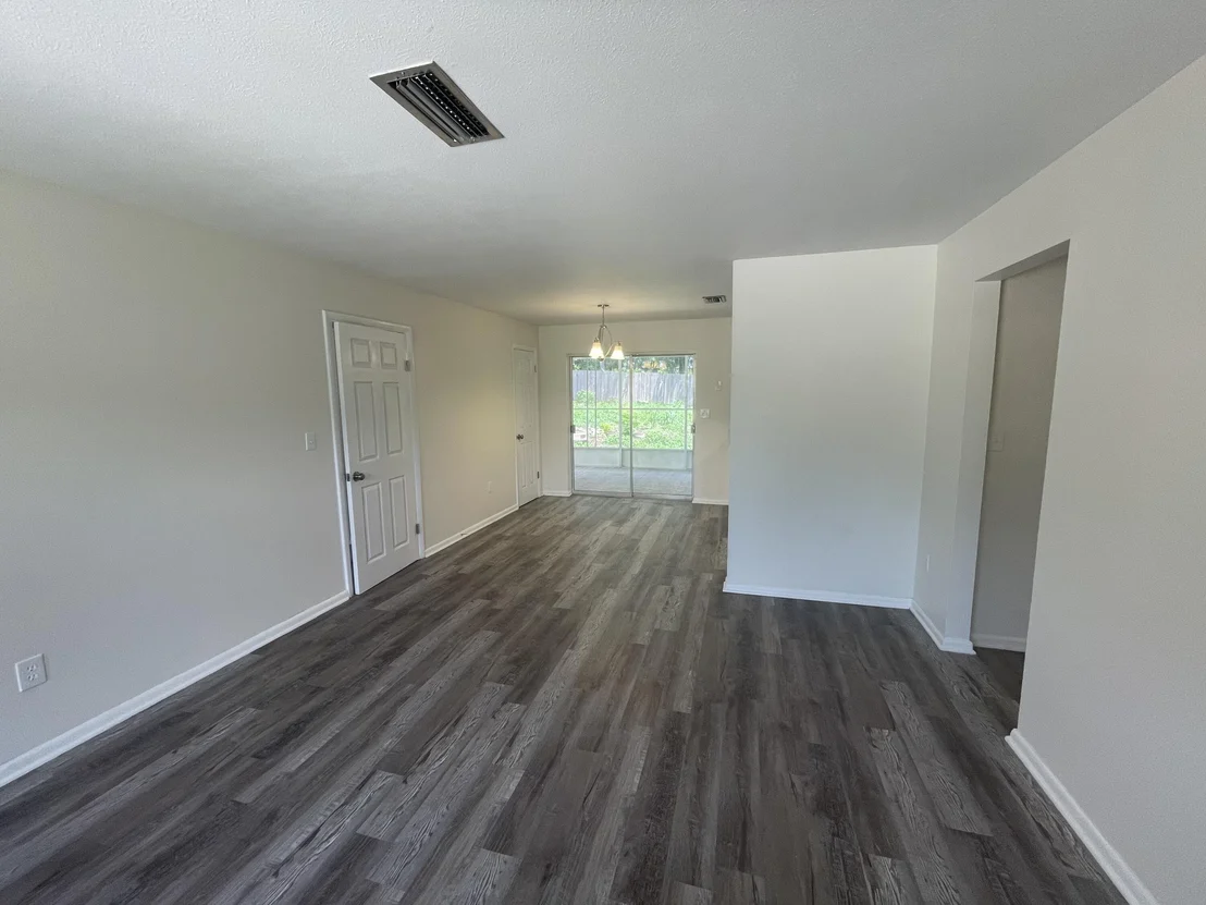 Photo of 1860 Augustine Drive