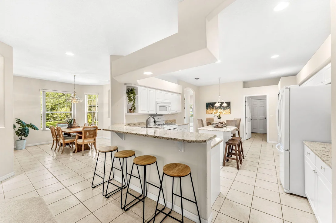 Photo of 1222 Honeybee Lane