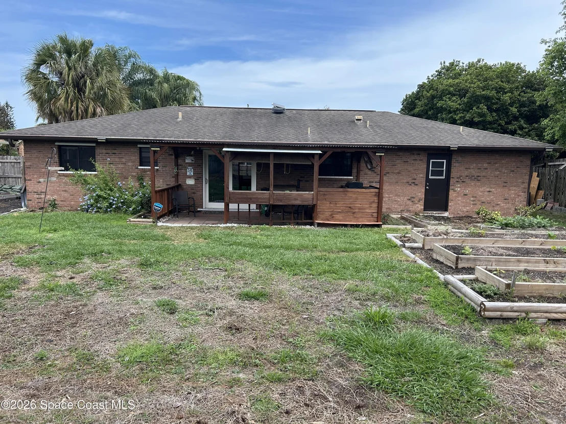 Photo of 135 Palm Circle