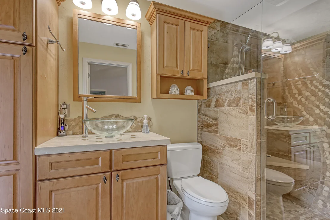 Photo of 6380 Manila Drive