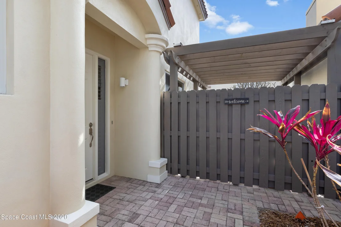 Photo of 81 Miami Avenue