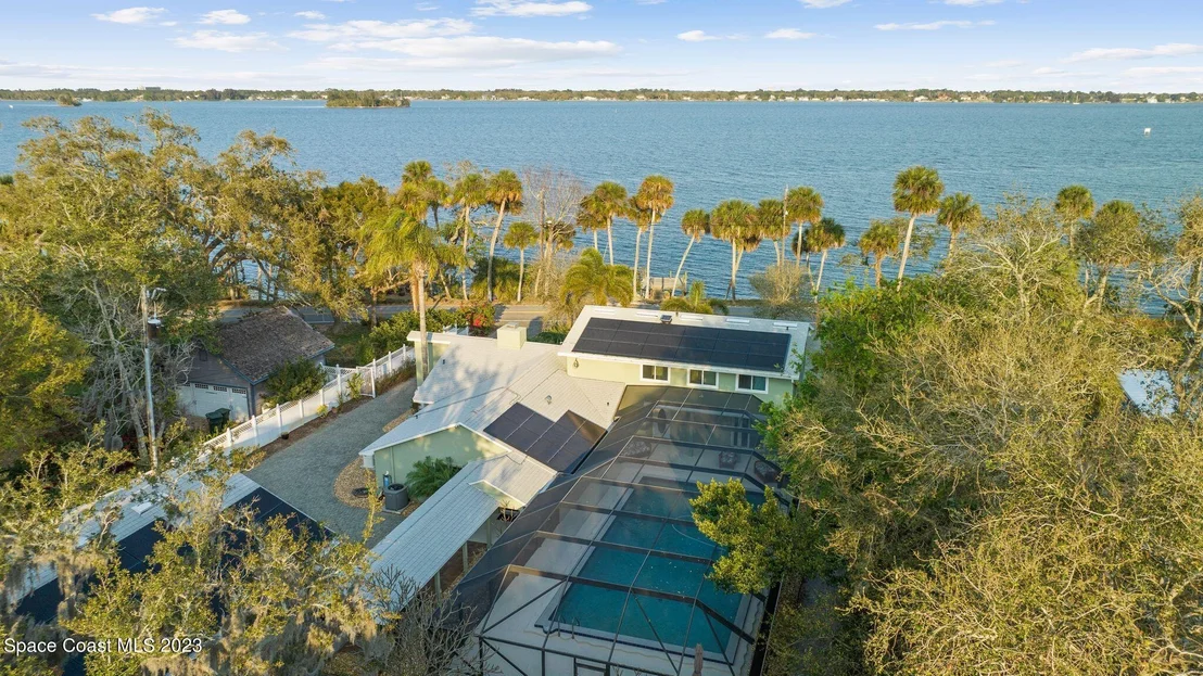 Photo of 1455 Rockledge Drive