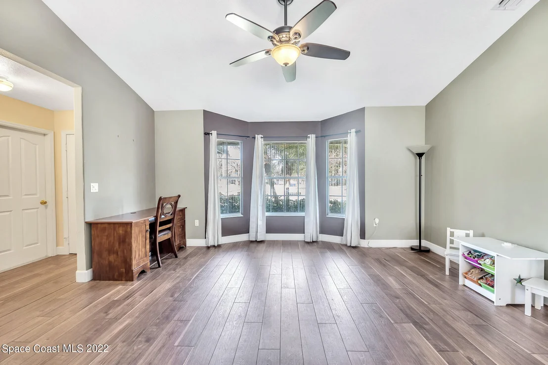 Photo of 905 Pine Baugh Street