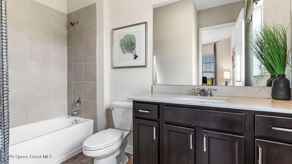 Photo of 953 Veronese Place NW