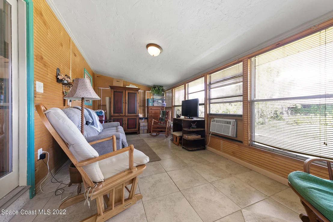 Photo of 2653 Lemon Street NE