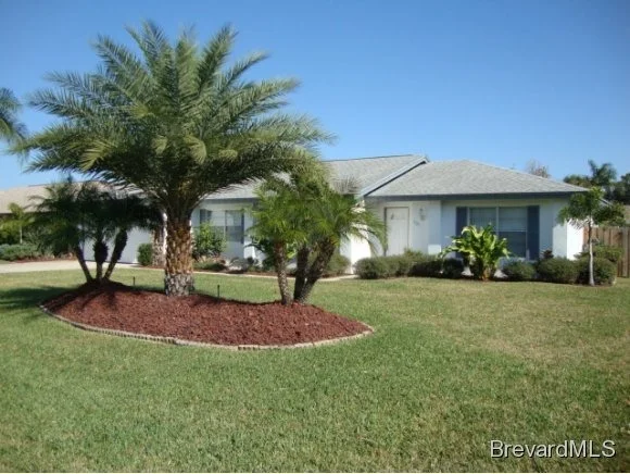 Photo of 1125 NE Mandarin Drive