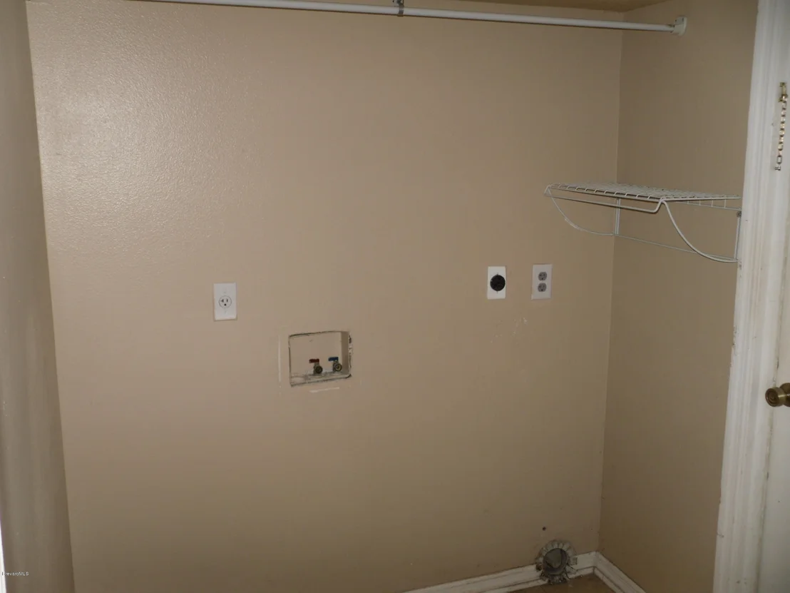 Photo of 166 NE Nemo Circle