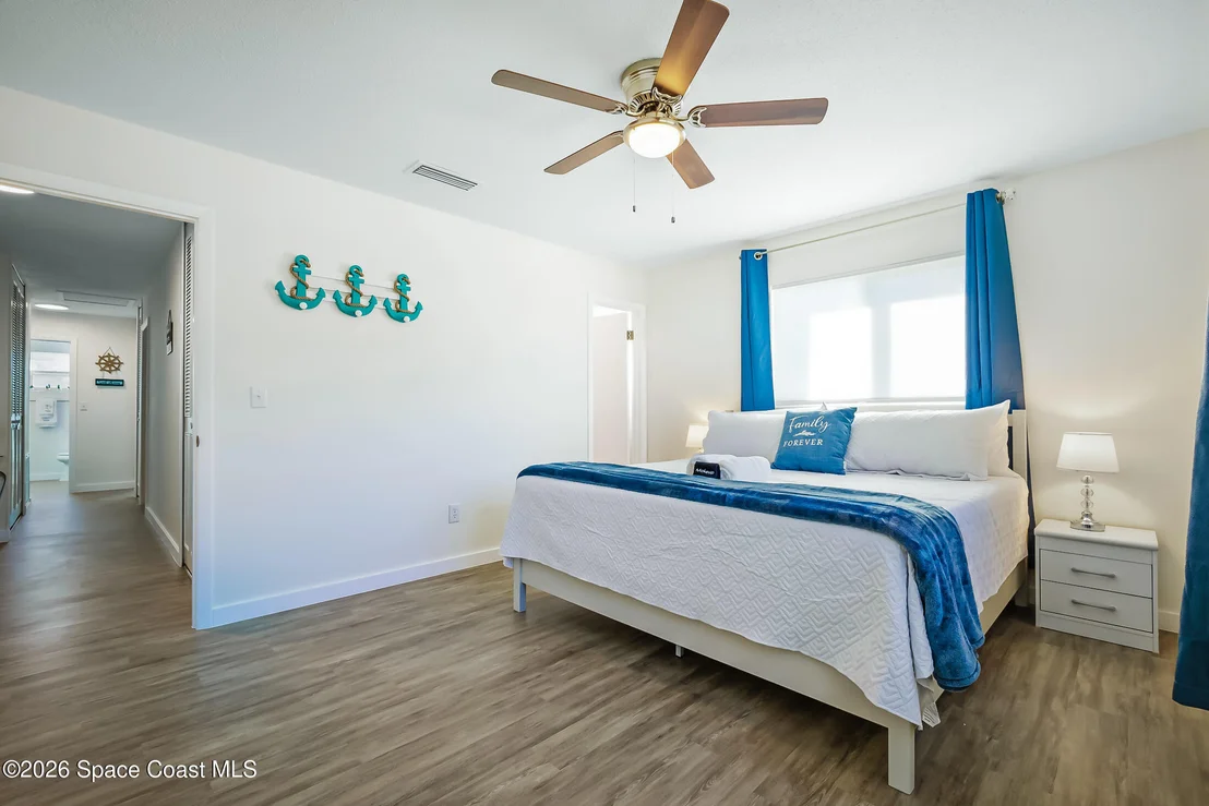 Photo of 557 Ixora Drive