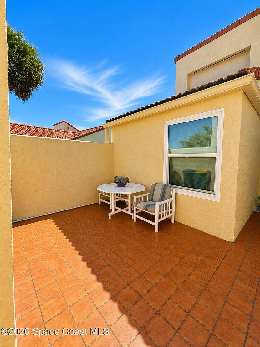 Photo of 741 Green Valley Lane