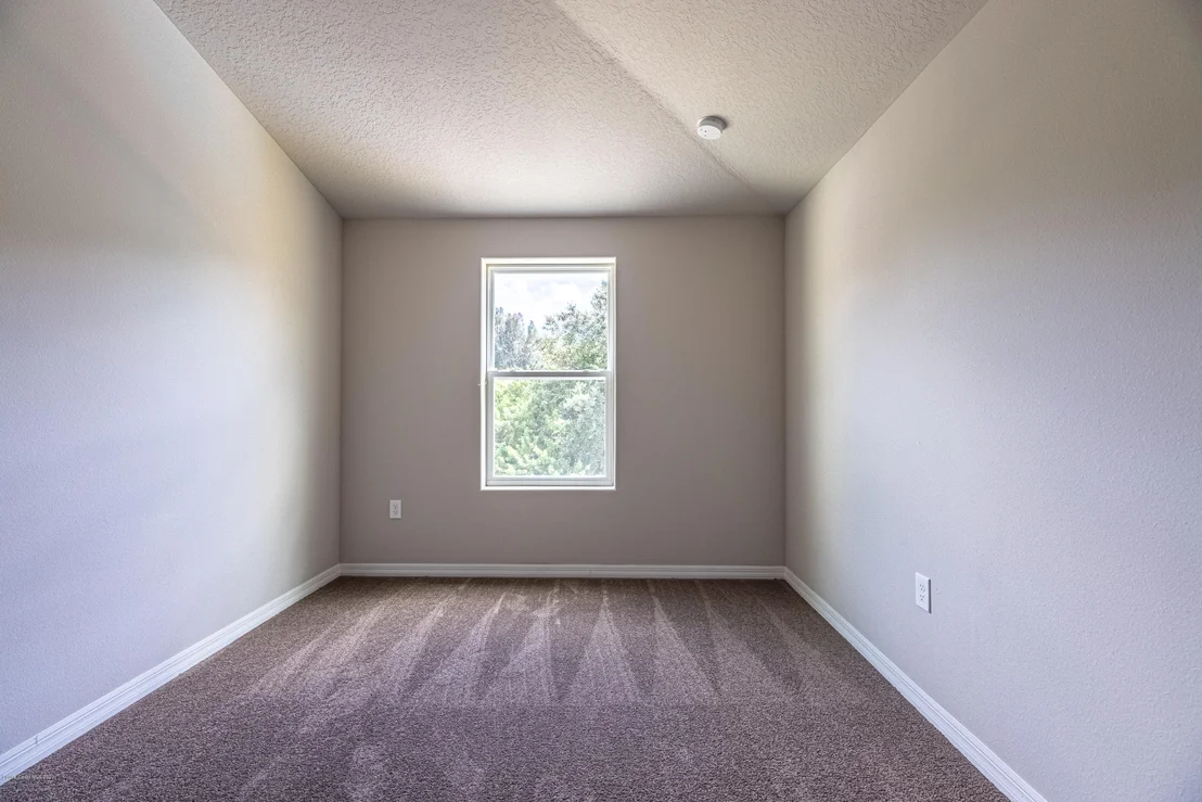 Photo of 544 Dryden Circle