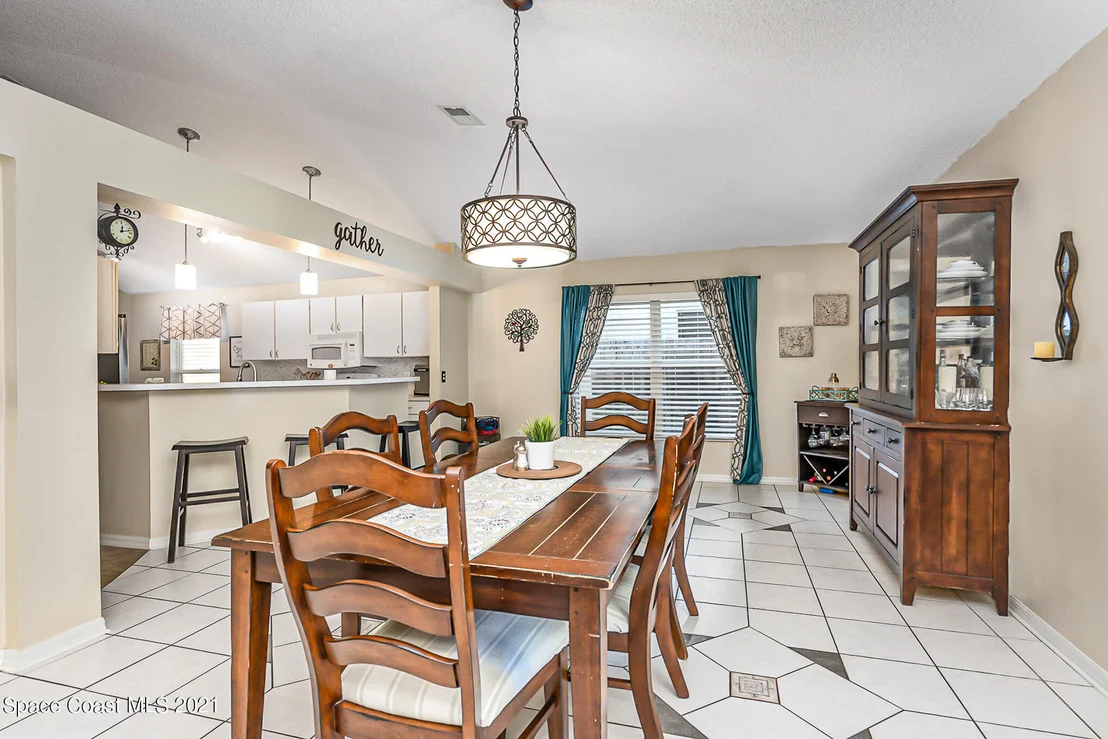 Photo of 1632 Vista Lake Circle