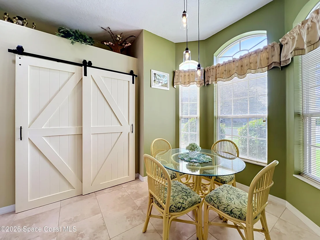 Photo of 1670 Whitman Drive
