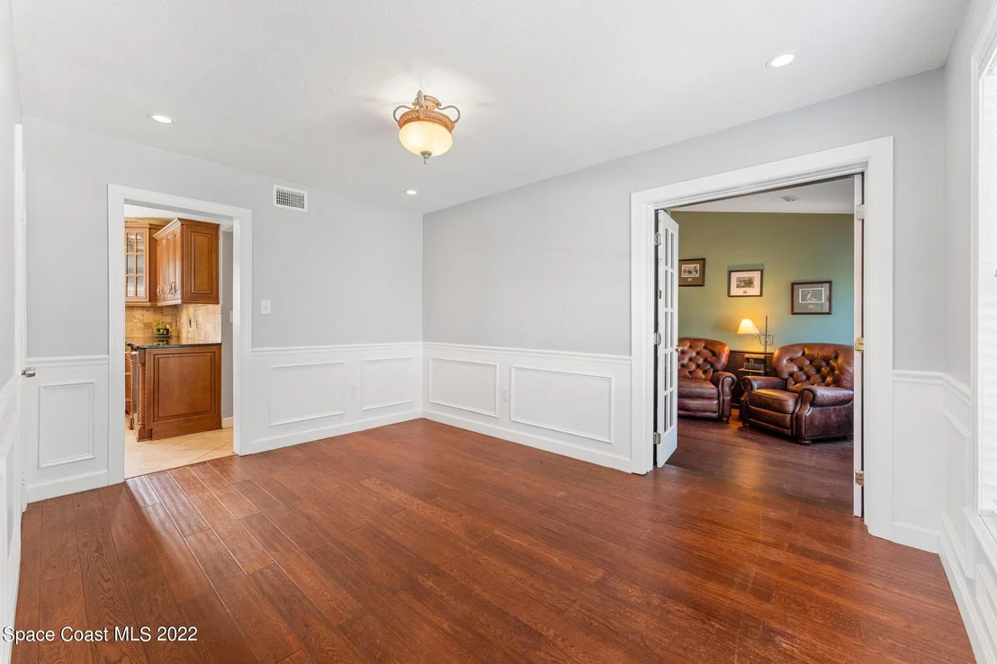 Photo of 49 Knollwood Drive