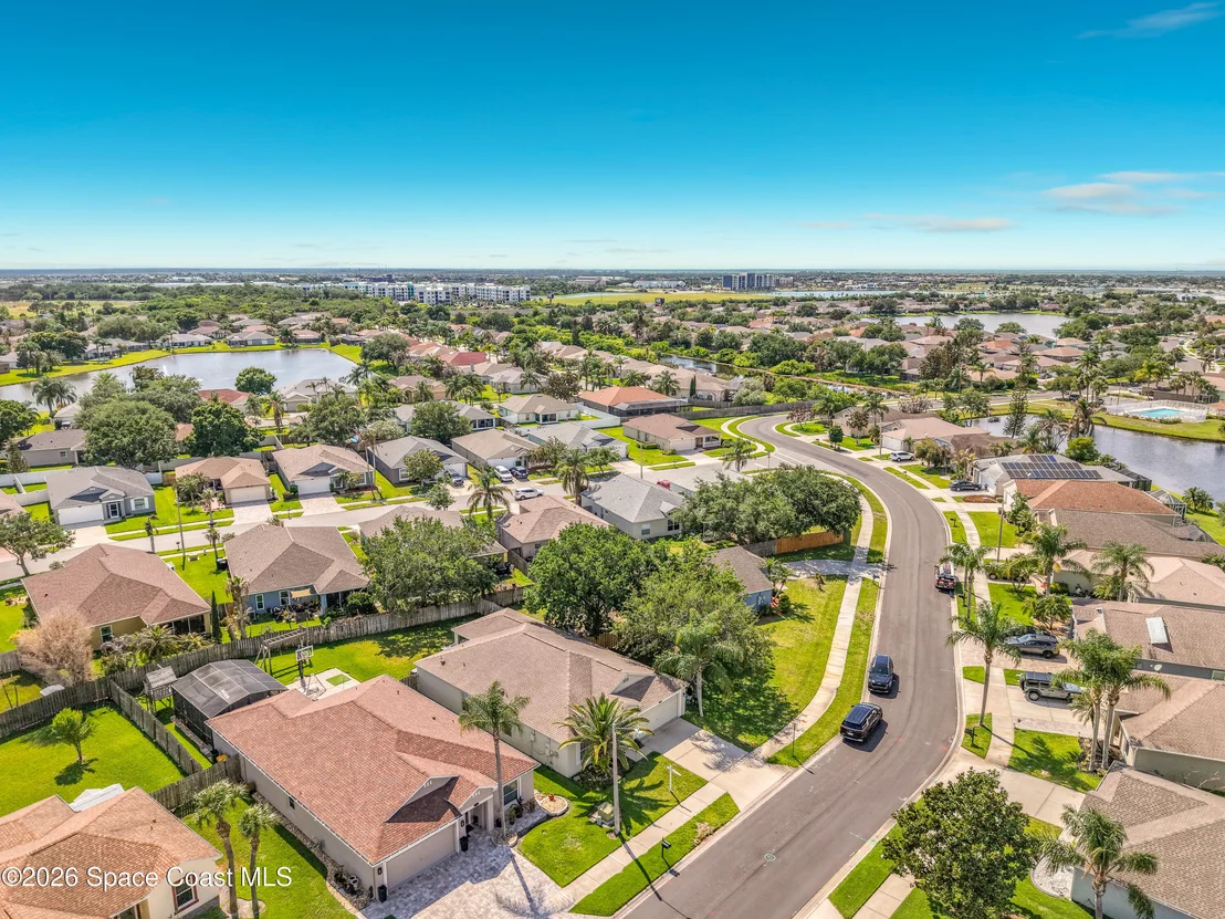 Photo of 2085 Bayhill Drive