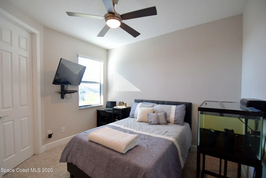 Photo of 2872 Casterton Drive