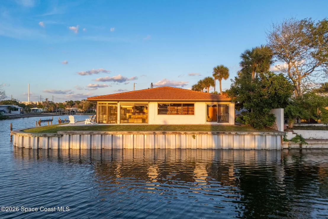 Photo of 200 Rose Drive