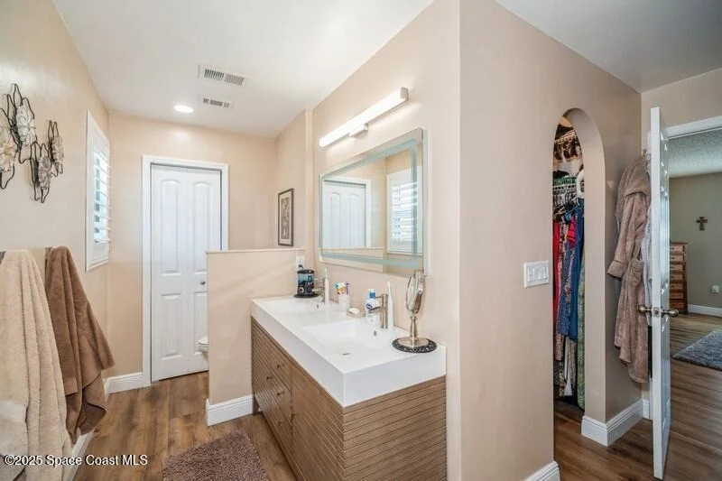 Photo of 1192 Winding Meadows Road