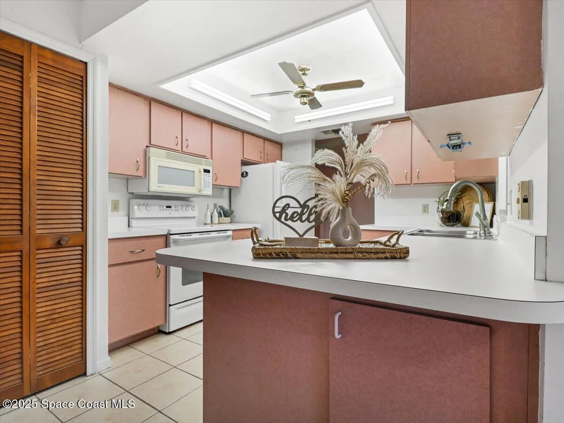Photo of 6845 Harp Avenue