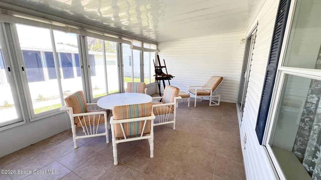 Photo of 249 Kiwi Drive