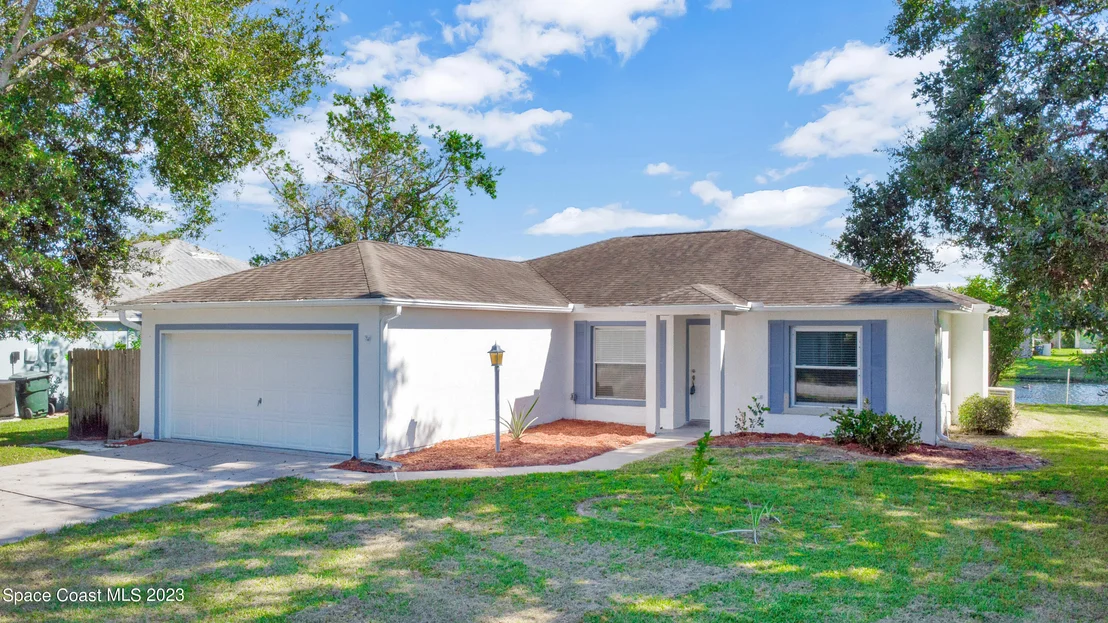 Photo of 1019 Jacaranda Circle