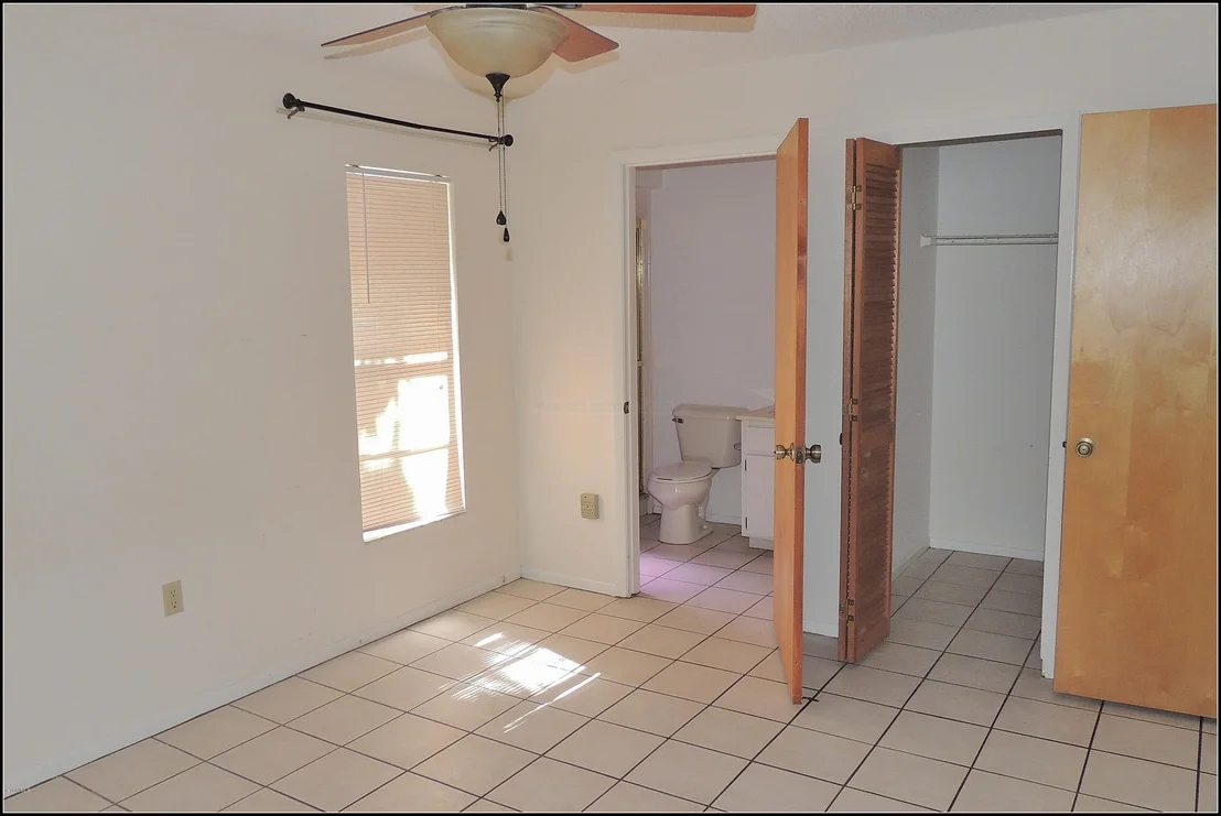 Photo of 6527 Pleasant Avenue