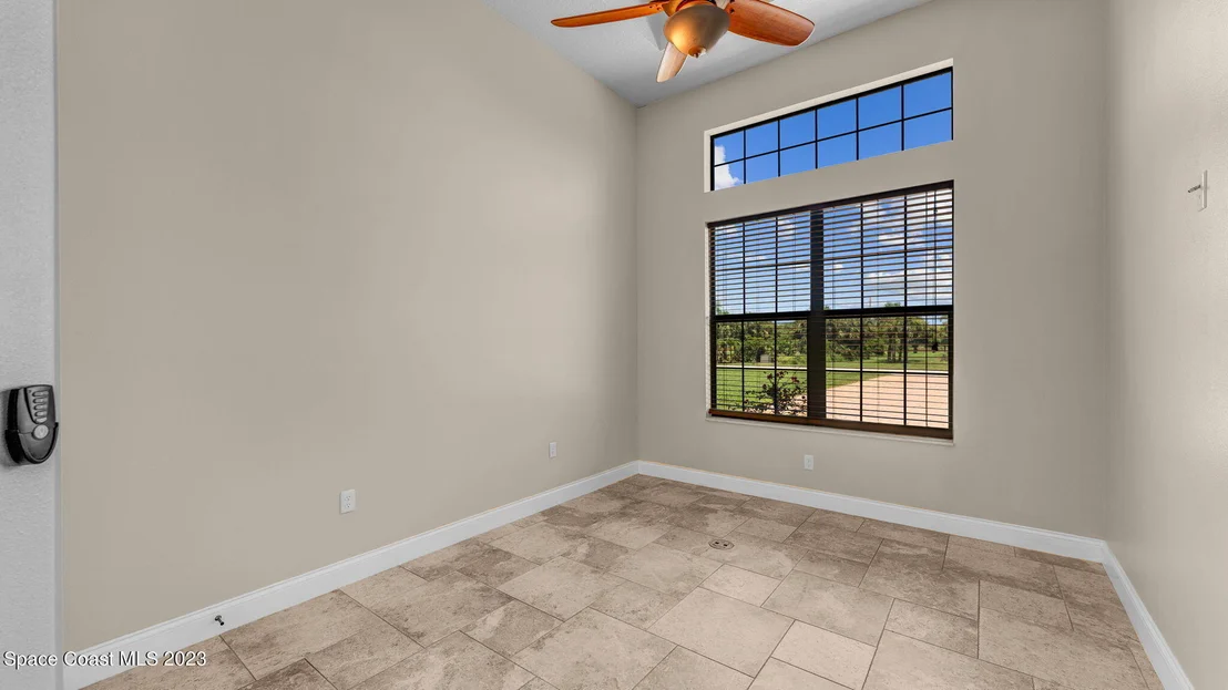Photo of 2372 Westhorpe Drive