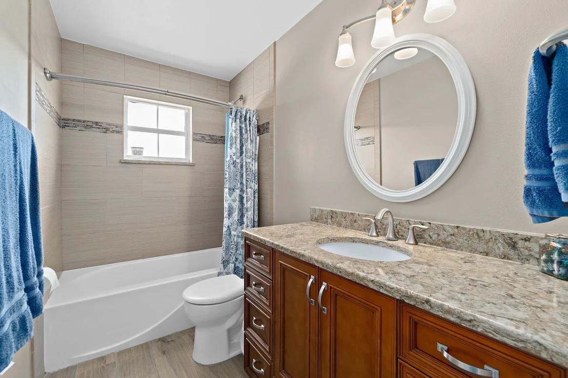 Photo of 969 Bayberry Lane
