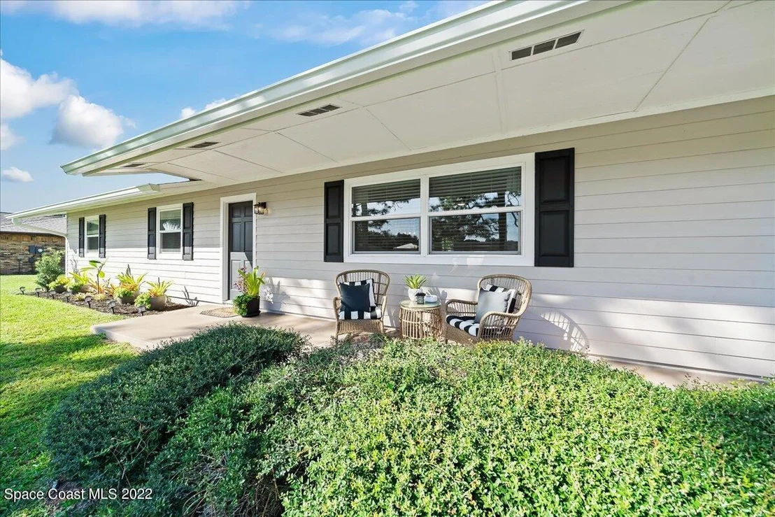 Photo of 3273 Fairview Drive