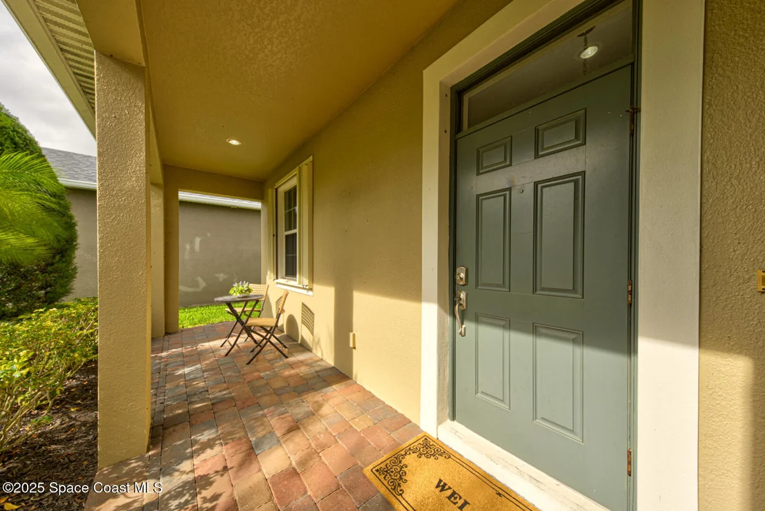 Photo of 3352 Russ Place